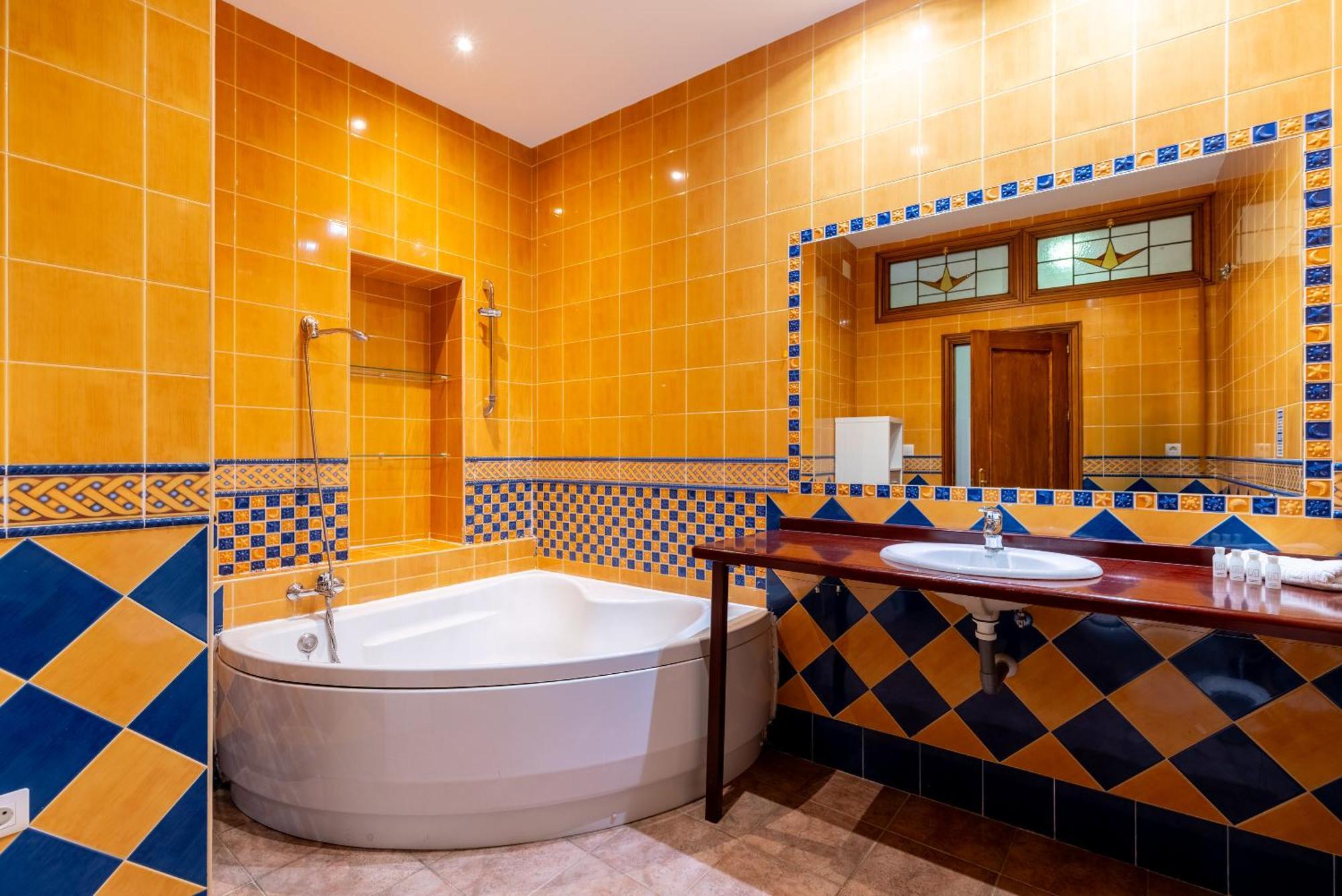 Aoa Casa Triana Ideal Parejas * Seville